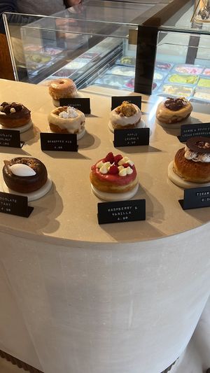  at Scoop 'n Dough in Cascais