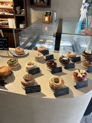   at Scoop 'n Dough in Cascais