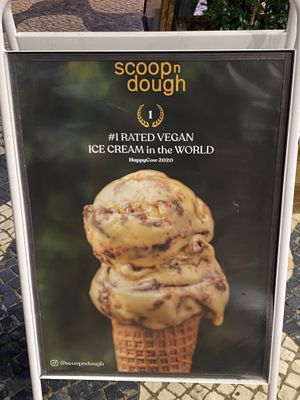   at Scoop 'n Dough in Cascais