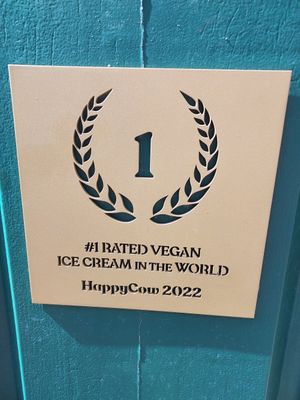  at Scoop 'n Dough in Cascais