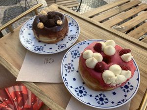   at Scoop 'n Dough in Cascais