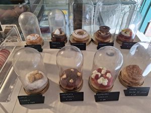 Doughnuts at Scoop 'n Dough in Cascais