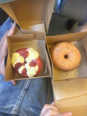   at Scoop 'n Dough in Cascais