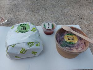 Oab burger and vegan slaw at A Burgers in Villeurbanne