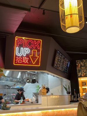 Pick upp  at Pow Pow - I St NW  in Washington