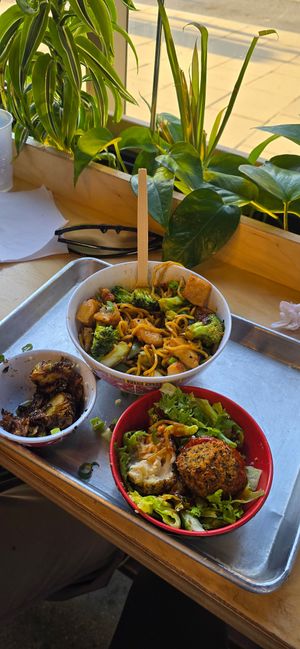  at Pow Pow - I St NW  in Washington