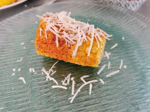 Elotes tatemados at Gran Vida in Mairena Del Aljarafe