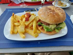 Beyong burger w/ french fries at El Bodegón de la Aurora in Almeria
