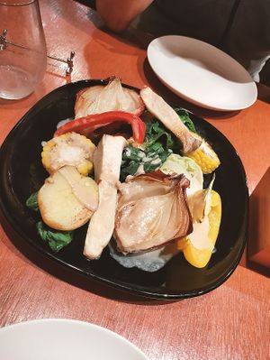 Bagna cauda (Aug. 2025) at Organic Shokudo Engi in Nagoya