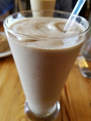 Chai smoothie at Cafe Gratitude in Kansas City