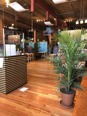 The inside of the cafe at Cafe Gratitude in Kansas City