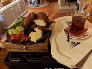 Mega lecker at DEDE Cafe in Augsburg