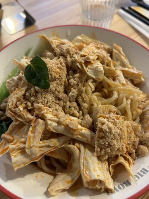 Pam Choi vegan mince bowl with bean curd   at Jumbowl Noodle Restaurant (Big Bowl Noodle) in Helsinki
