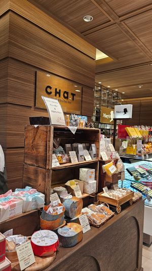  at Chat - Mitsukoshi in Sapporo