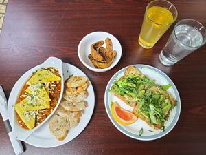 Pug shouka, hippy toast + side of extra crispy tempeh - all vegan at The Hungry Pug Cafe in Kenora
