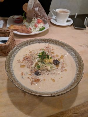 Vegan ramen at Morpho Cafe in Kyoto