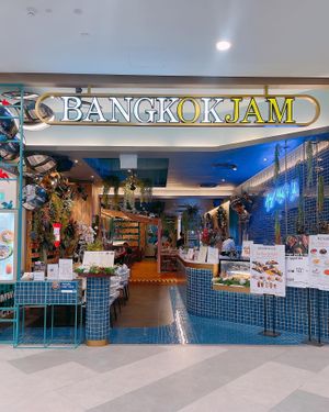 Shop layout at gwc outlet  at Bangkok Jam - Great World City in Central Singapore