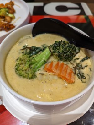 Green curry vegan at Bangkok Jam - Great World City in Central Singapore