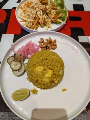 Pineapple rice vegan at Bangkok Jam - Great World City in Central Singapore