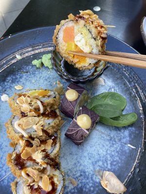 Halloween roll  at Iro Izakaya Vegan in Berlin