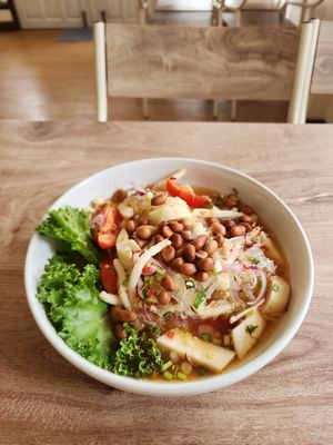 Salad with vermicelli at KHUN VEGAN in Khon Kaen