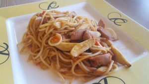 Spaghetti Tomatoes sauce w Erinyi Mushroom & Mock Sausages at Talalask - Central World Mall in Bangkok