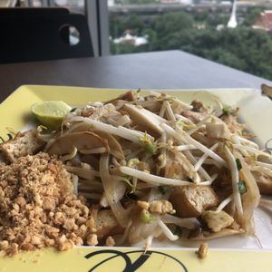 Pad Thai  at Talalask - Central World Mall in Bangkok