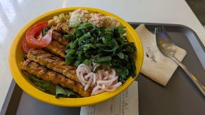 Bbq tempeh bowl with added seaweed at Aloha Poke in Seoul