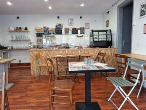 Small but lovingly furnished at Popi's Family in Le Havre