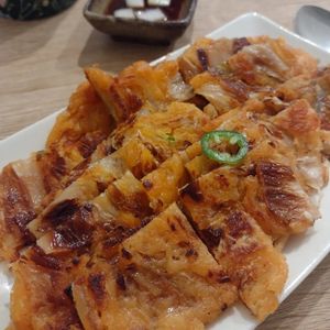 Kimchi pancakes (kimchijeon) at MukBap in London