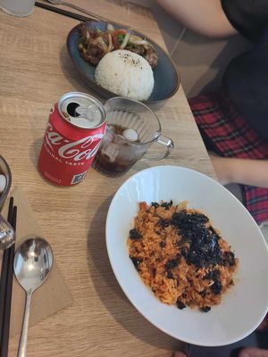 Kimchi frie drice, coke, bulgogi at MukBap in London