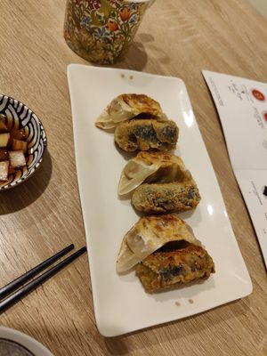Seaweed rolls and dumplings at MukBap in London