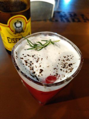 Long live communism at Aflora Gastrobar in Brasilia