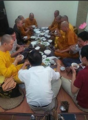 My friends anh monks have lunch at An Phúc   at An Phuc in Hanoi