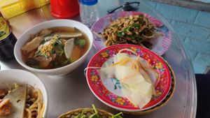 Pho and mixed papaya salad at Quán Chay Tinh Tam - Vegan Restaurant Hoi An in Hoi An