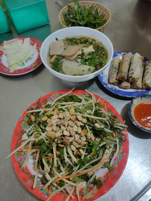 Papaya salad, spring rolls and pho at Quán Chay Tinh Tam - Vegan Restaurant Hoi An in Hoi An