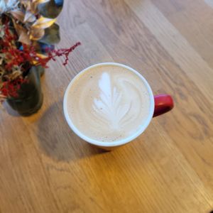 Oatmilk latte at Coffeeberry in Sandnes