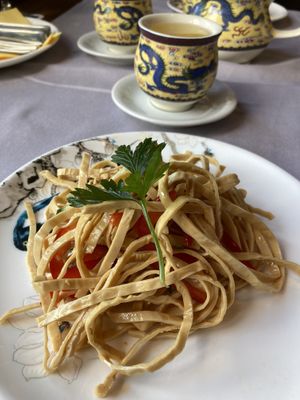 Tofu Strip Salad  at Shan Dong - Wolfhager Straße in Kassel