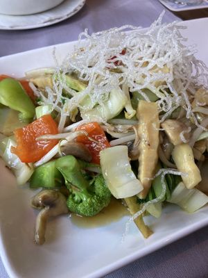 Buddhas meal   at Shan Dong - Wolfhager Straße in Kassel