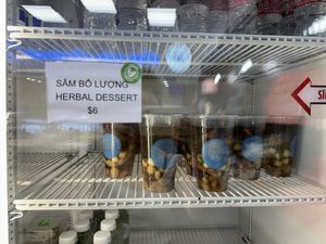 vegan options  at Đông Hưng Viên Bakery in Westminster