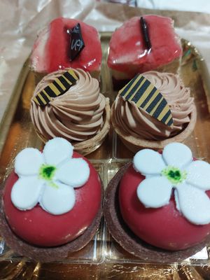 Different pastries with different taste. at Pasticceria Verona 1974 in Vicenza