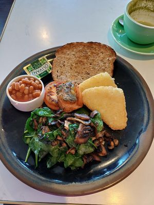 Vegan breakfast and soy Matcha Latte at Jack Rabbit in Lake Tekapo
