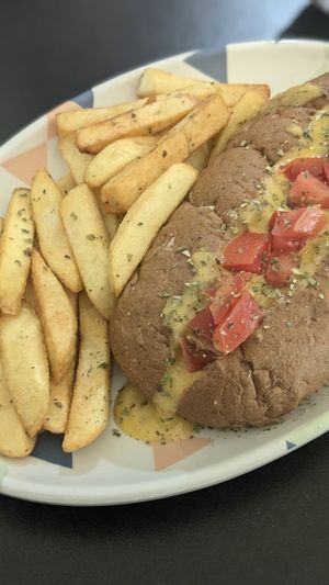 Complete Napolitano 🌭 (4.990$) at Yizak Vegan Food in Santiago