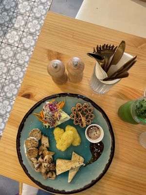  #Veganuary at The Living Story Cafe in Enmore