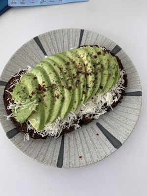 Tosta con aguacate y queso vegano   at Toc Toc in Tenerife