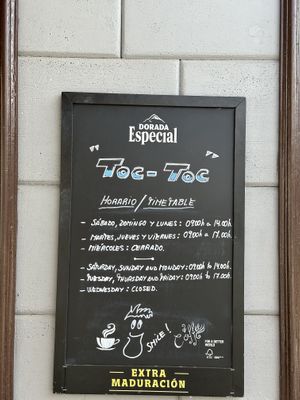 Öffnungszeiten  at Toc Toc in Tenerife