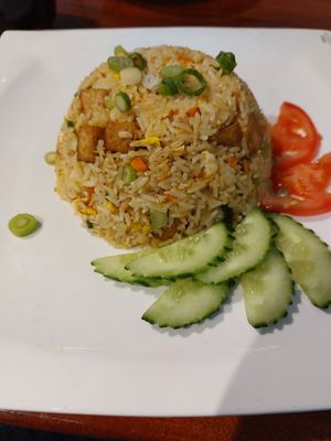  at Thanakorn in Deinze