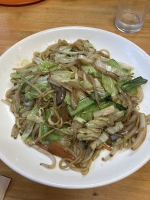 Yakisoba  at Taishoukaku 大将閣 in Nachikatsuura