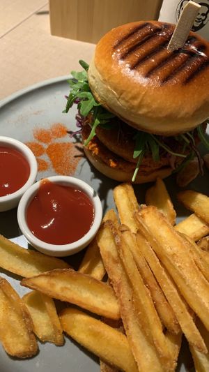 No Chicken Burger  at Katzentempel - Hannover in Hannover