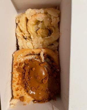 Bee sting roll and spices biscuit roll  at Cinnamood in Koblenz